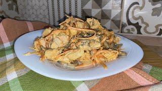 Салат с курицей и грибами жареными: от рецепта гости в ВОСТОРГЕ