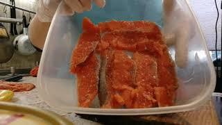 Малосольная красная рыба. Очень быстрый и вкусный рецепт. Сервировка соленой рыбы.