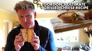Гордон Рамзи готовит сандвич с сыром в камине