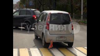 Студент попал под машину на «зебре» у ДВГУПСа в Хабаровске. Mestoprotv