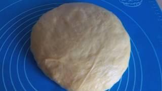 Скоро Пасха и самое вкусное  дрожжевое тесто приготовленное в хлебопечке.