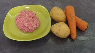 2 картофеля, 2 моркови, немного мяса и вкусный ужин готов