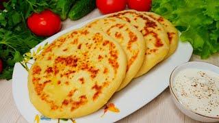 Сырные лепешки – Хачапури на сковороде, которые съедаются мгновенно! Простой рецепт приготовления!