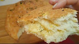 Фокачча на картофельном дрожжевом тесте с сыром и чесноком / рецепты PIONA #выпечка #рецепты