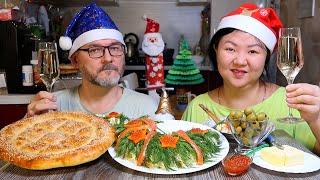 Мукбанг Салат Рождественский Венок / Весело пьем шампанское / Mukbang Salad Christmas Wreath