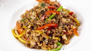 Быстрый ужин за 10 минут. Курица в азиатском стиле с рисом и овощами.