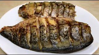 БЫСТРОЕ ПРИГОТОВЛЕНИЕ РЫБЫ В ФОЛЬГЕ. Масляная рыба запеченная в духовке. Рецепт с луком и айвой.