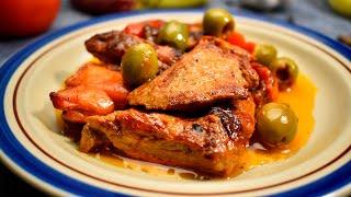 Мясо по-гречески сочное и очень вкусное. Простой рецепт приготовления мяса на сковороде.